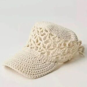 4049. FREE PEOPLE Silvie Crochet Baseball Hat in Ivory NWT $48